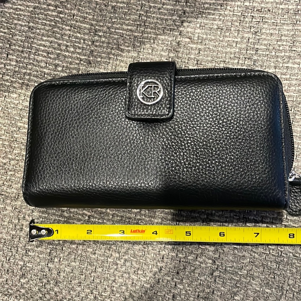 Kim Rogers wallet